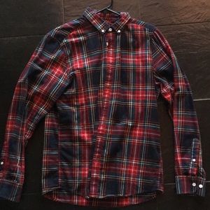 Awesome red and green plaid shirt.